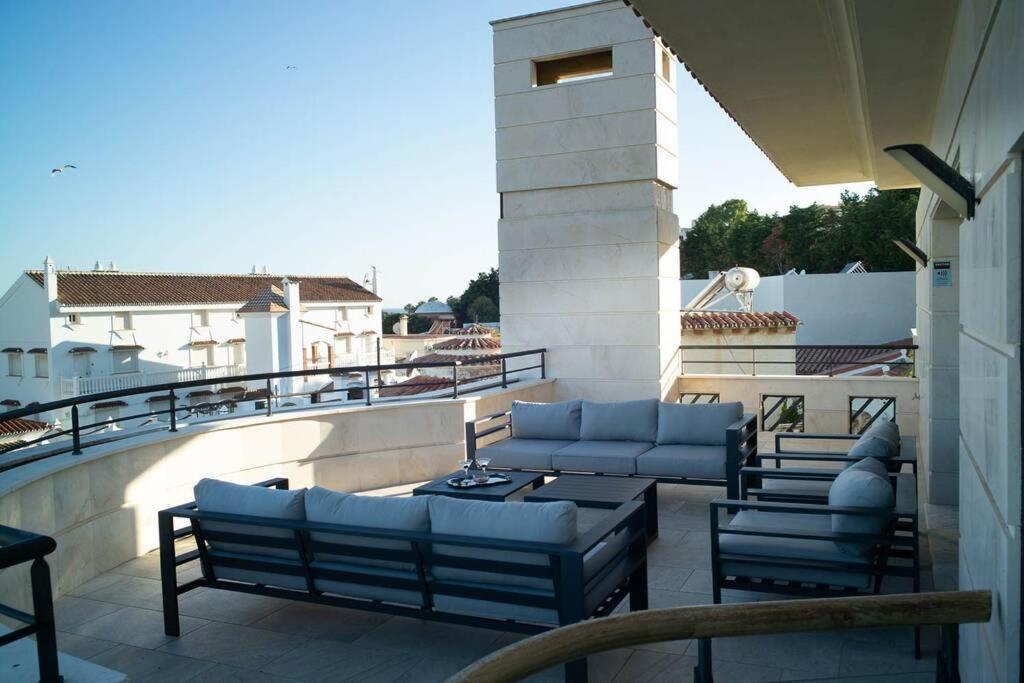 Beachside Villa In Puerto Marina, Benalmádena Buitenkant foto