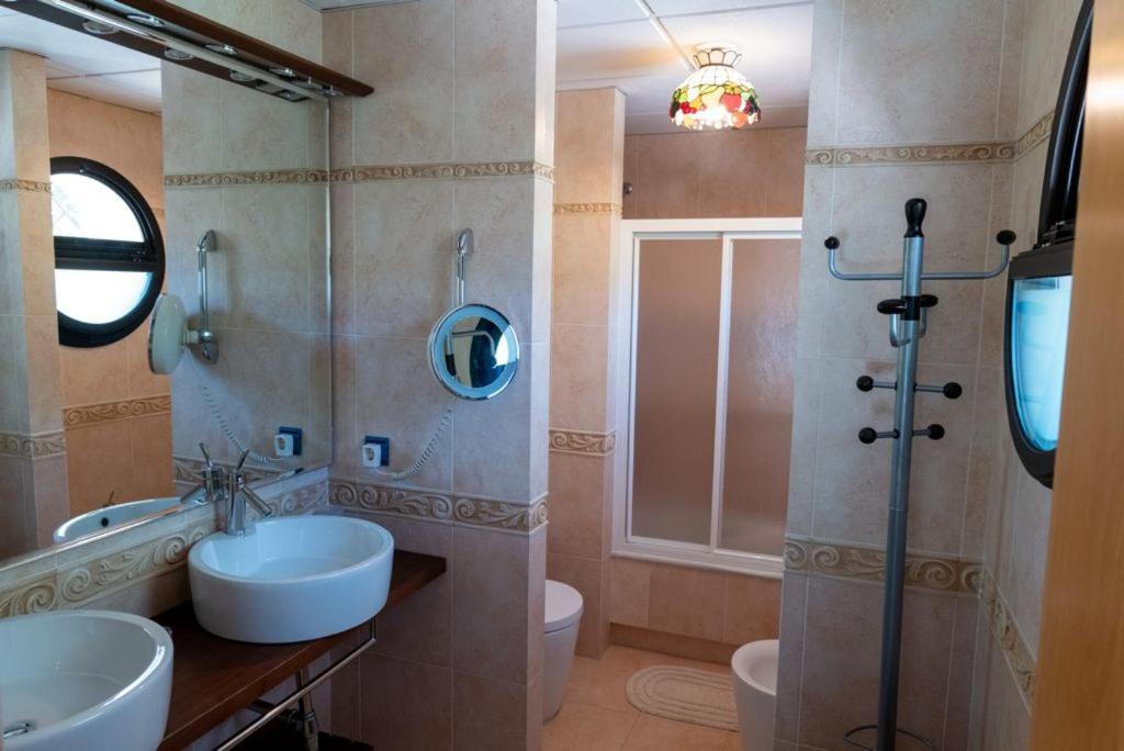 Beachside Villa In Puerto Marina, Benalmádena Buitenkant foto